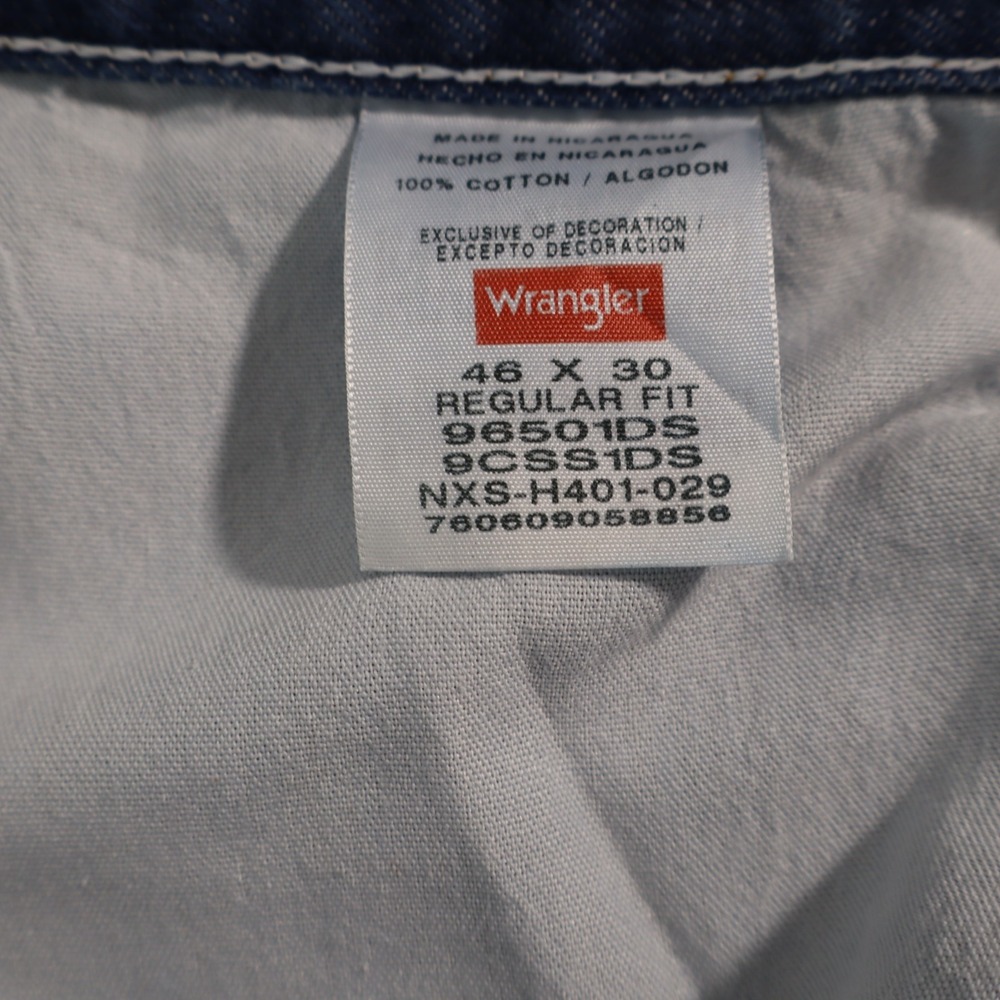 Wrangler Authentics Men's Straight Leg Jeans Blue Dark Regular Fit 46x30 - Picture 2 of 9